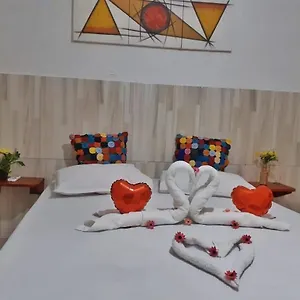  Quarto em Acomodações Particulares Cantinho da Gê - HomeStay